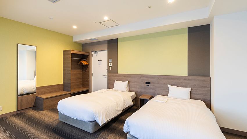 デラックスツイン03